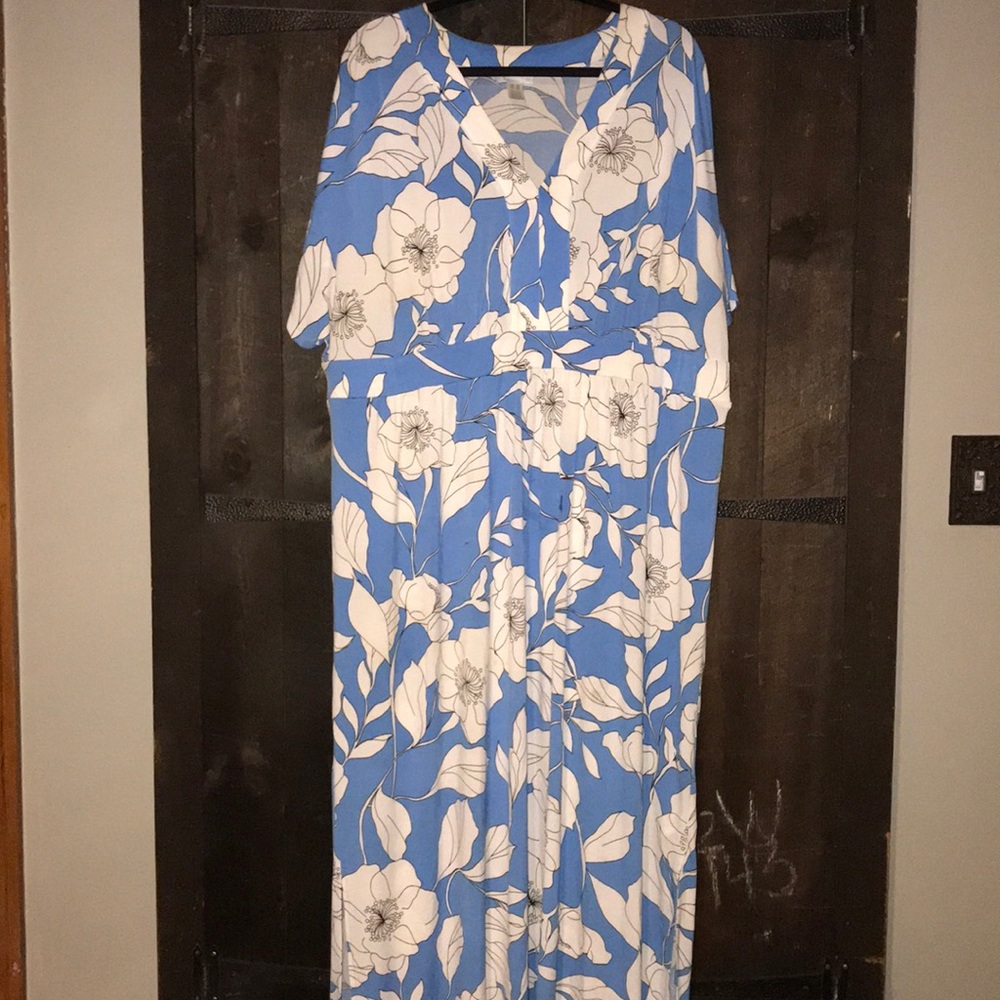 Plus Flowy Full Length Maxi Dress
